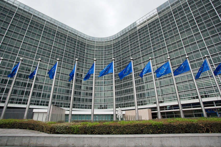 Δικαιώνει Πιερρακάκη, απορρίπτει τις ενστάσεις για τα μη κρατικά ΑΕΙ η Ευρωπαϊκή Επιτροπή